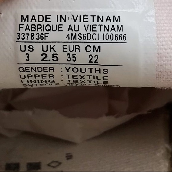 Converse Chuck Taylor Shoes YOUTH Size 3 All Star Low Top Pink Sneakers 337836F - Picture 8 of 8